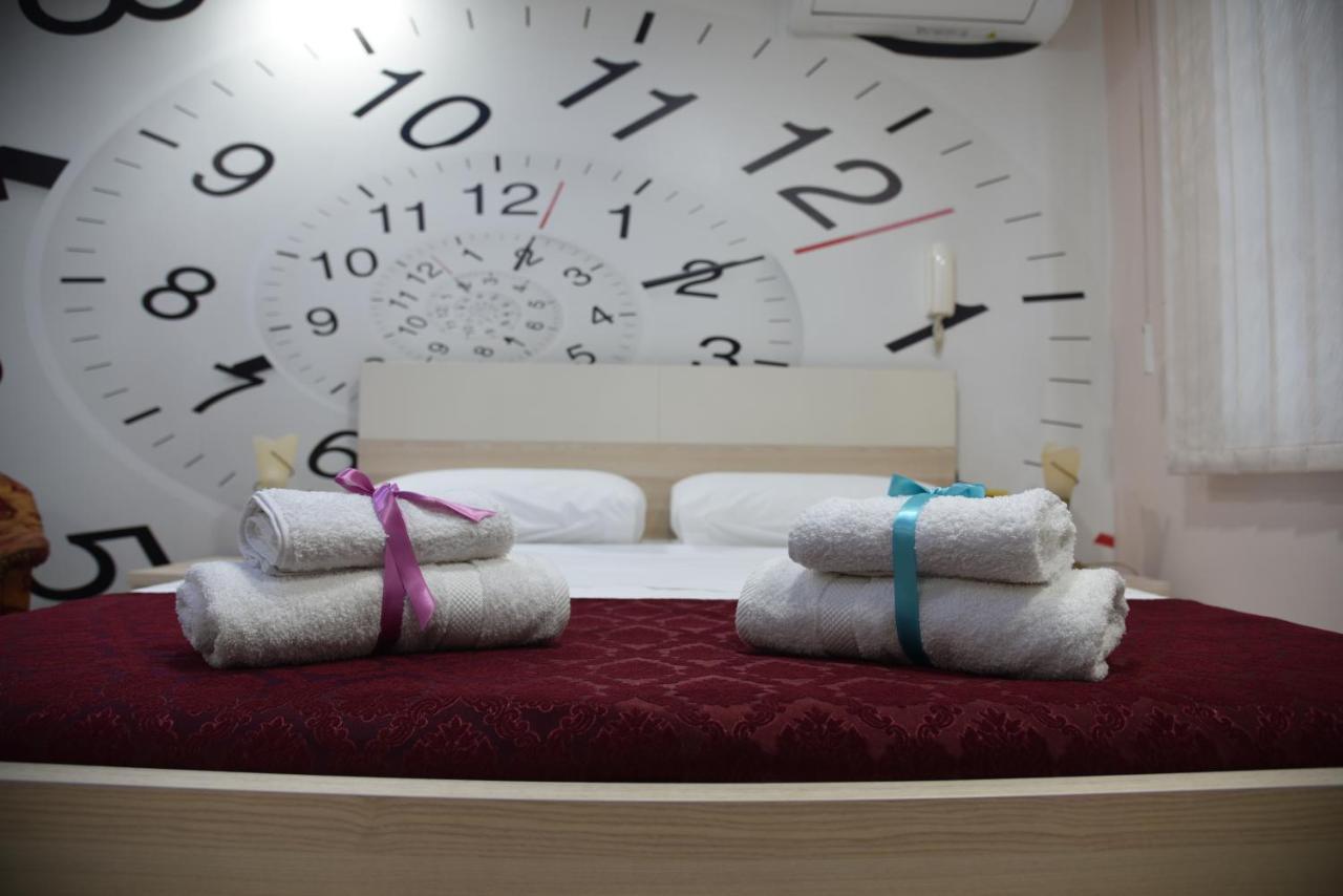 Alindro City Center Apartment ティラナ エクステリア 写真