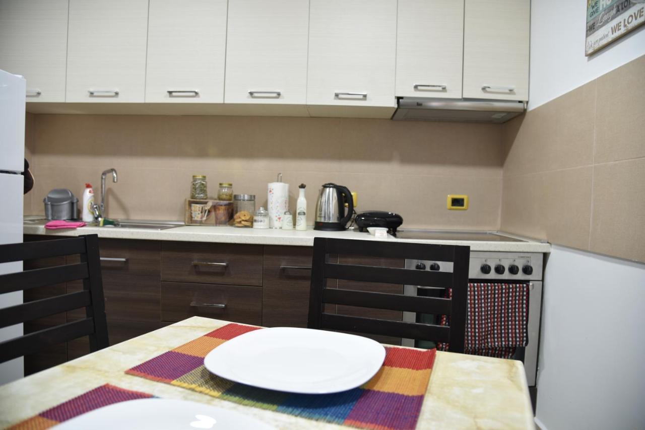 Alindro City Center Apartment ティラナ エクステリア 写真